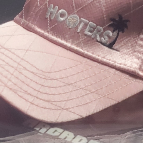 Hooter Hat - Picture 3 of 4